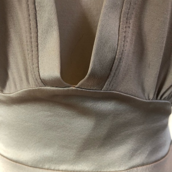 TUFI DUEK top with V front & cutout back - Picture 5 of 8